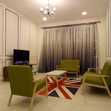 Icolor Home & Stay Ch6 Tanah Rata Buitenkant foto